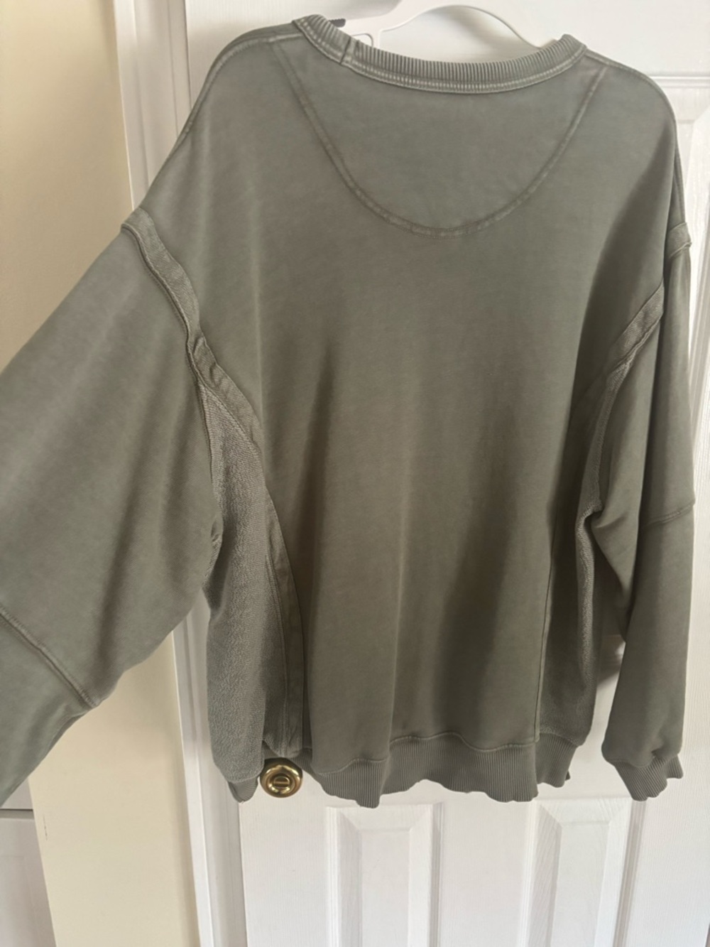 Aerie REAL Crew Oversized Sweatshirt - Olive Green - XS - Picture 3 of 9